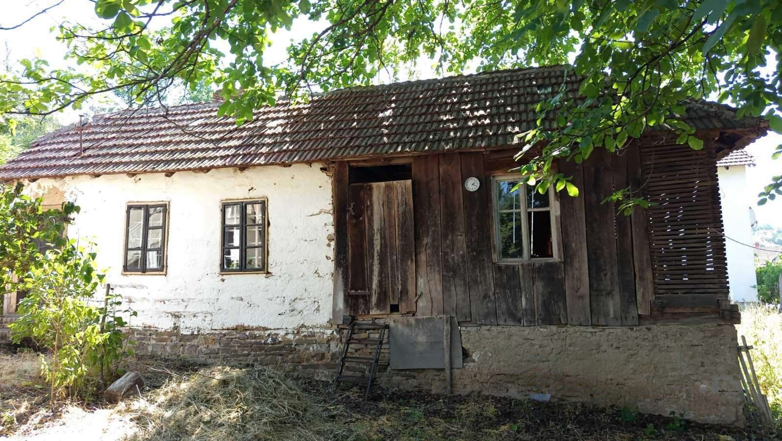 Boljevac kuca sa okucnicom 1km od centar 3