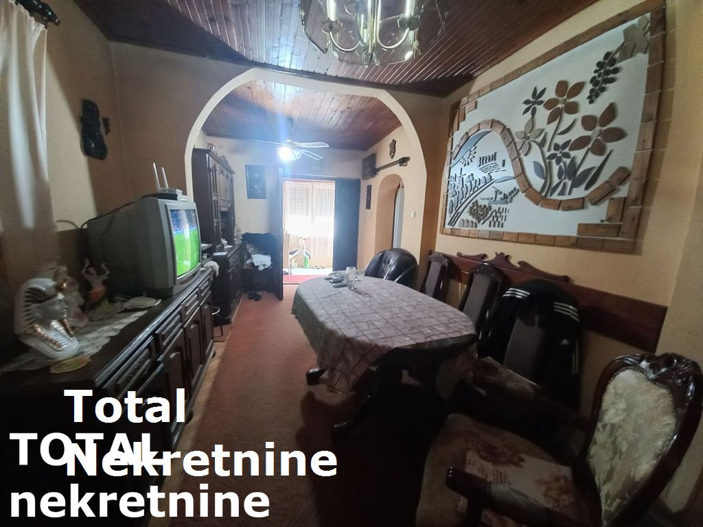 Kuca,SREMSKI KARLOVCI,CENTAR,kv: 80.00, € 97850, ID: 3090502 1