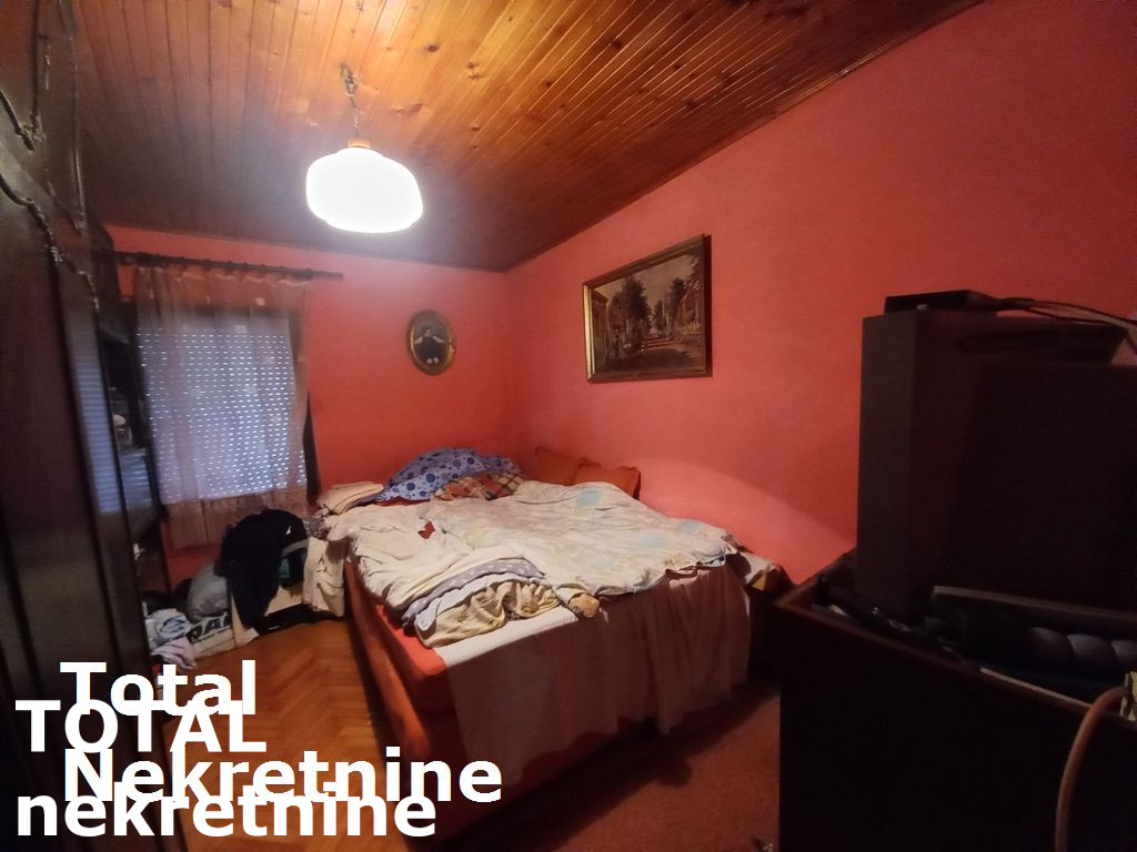 Kuca,SREMSKI KARLOVCI,CENTAR,kv: 80.00, € 97850, ID: 3090502 3