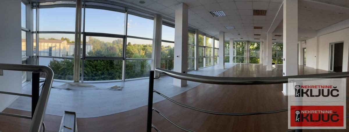 Novo Naselje-useljiv poslovni prostor 3