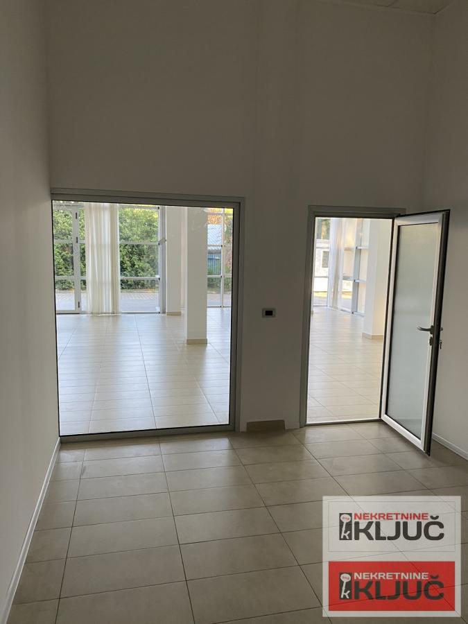 Novo Naselje-useljiv poslovni prostor 5