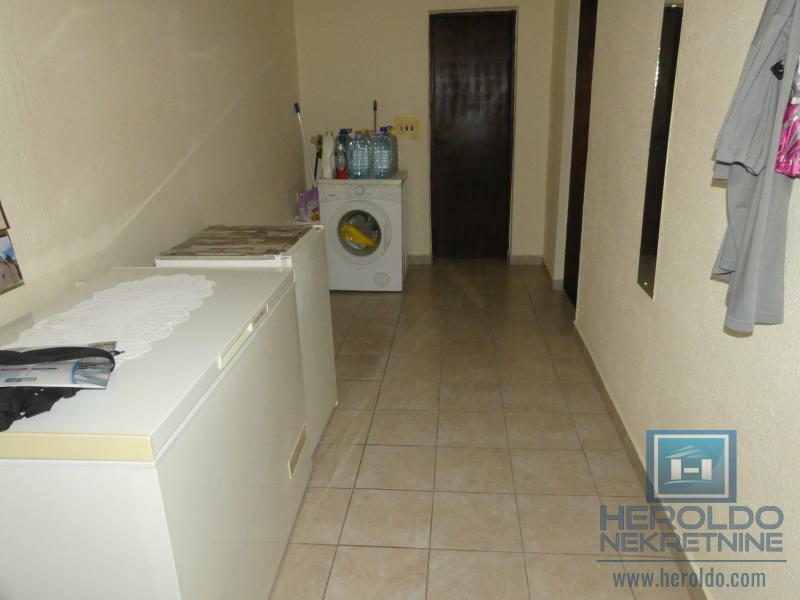 Prodaja, Kuća, Jagodina, Strelište 4