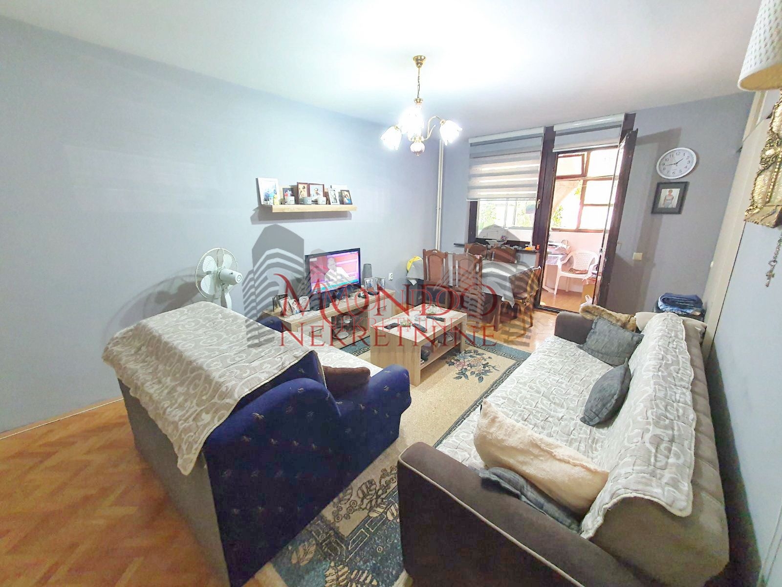 Jednosoban stan na Bulevaru Nemanjića 2