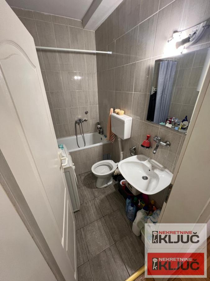 BULEVAR EVROPE, 30m2, Jednosoban, Namešten 7