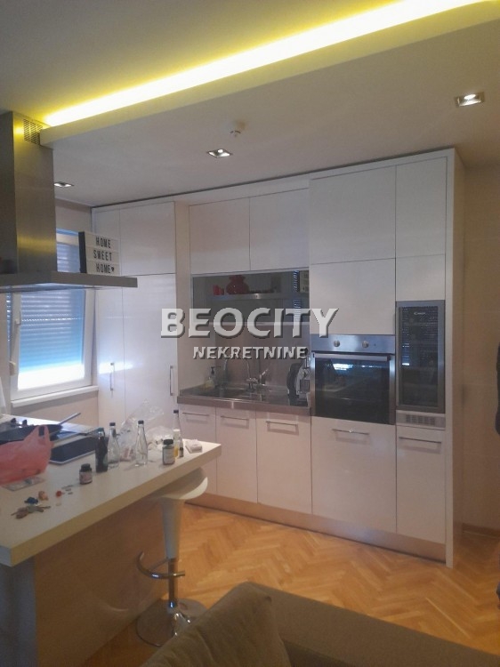 Dvosoban stan, 106 m2, Batajnica, Stevana Dubajića ID: 123375 1