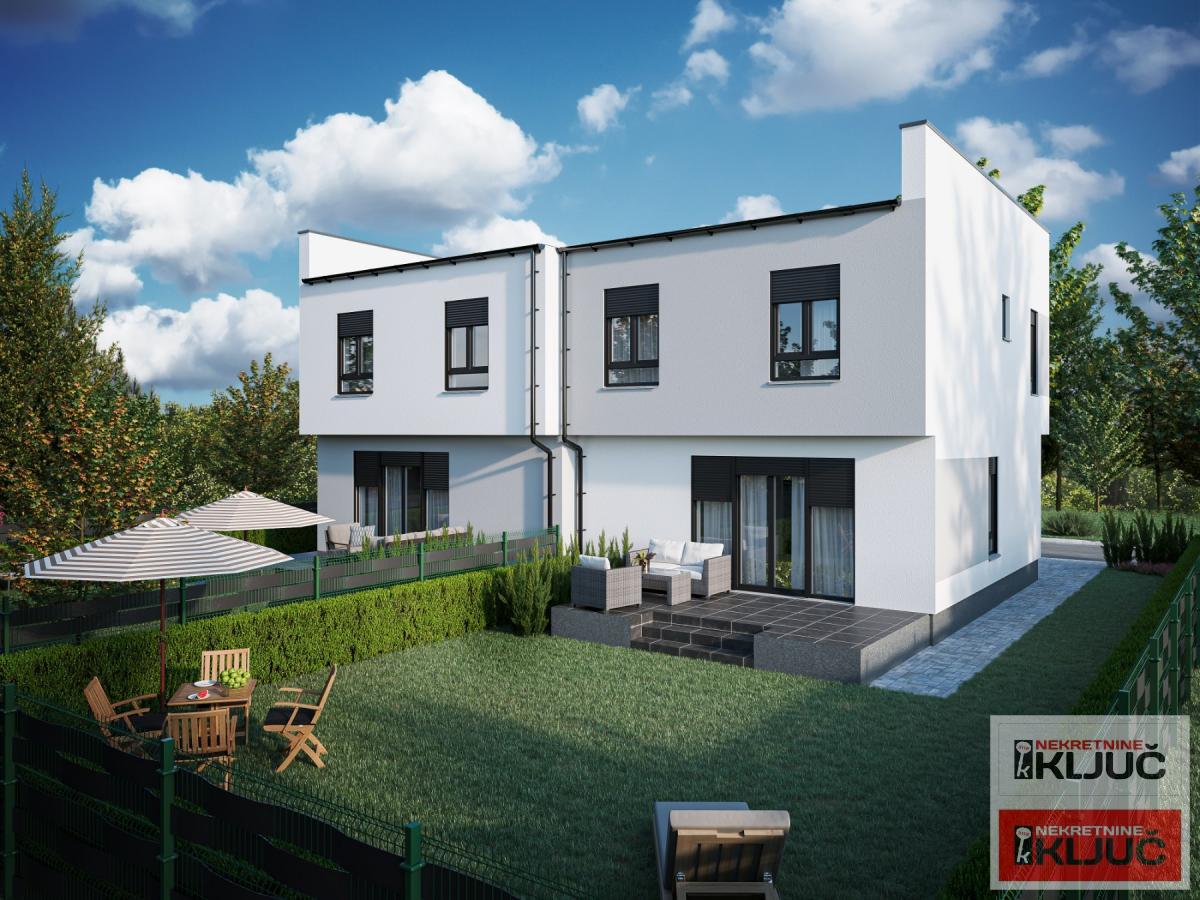 KLISA, 110m2, Četvorosoban-Dvoetažni, Dvorište, Parking 3