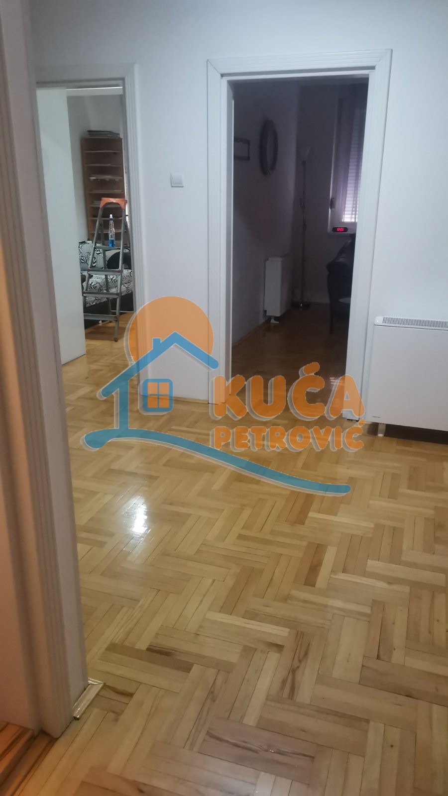 Trosoban stan, 75 m2, Bulevar Nemanjića, Romanijska ID: i-014880 14