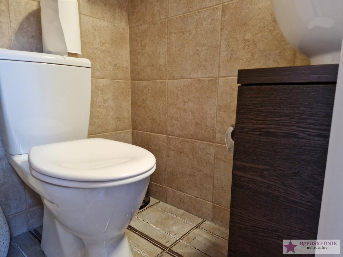 Banjica, Bulevar oslobođenja 122m2 ,3 lođe cg 10