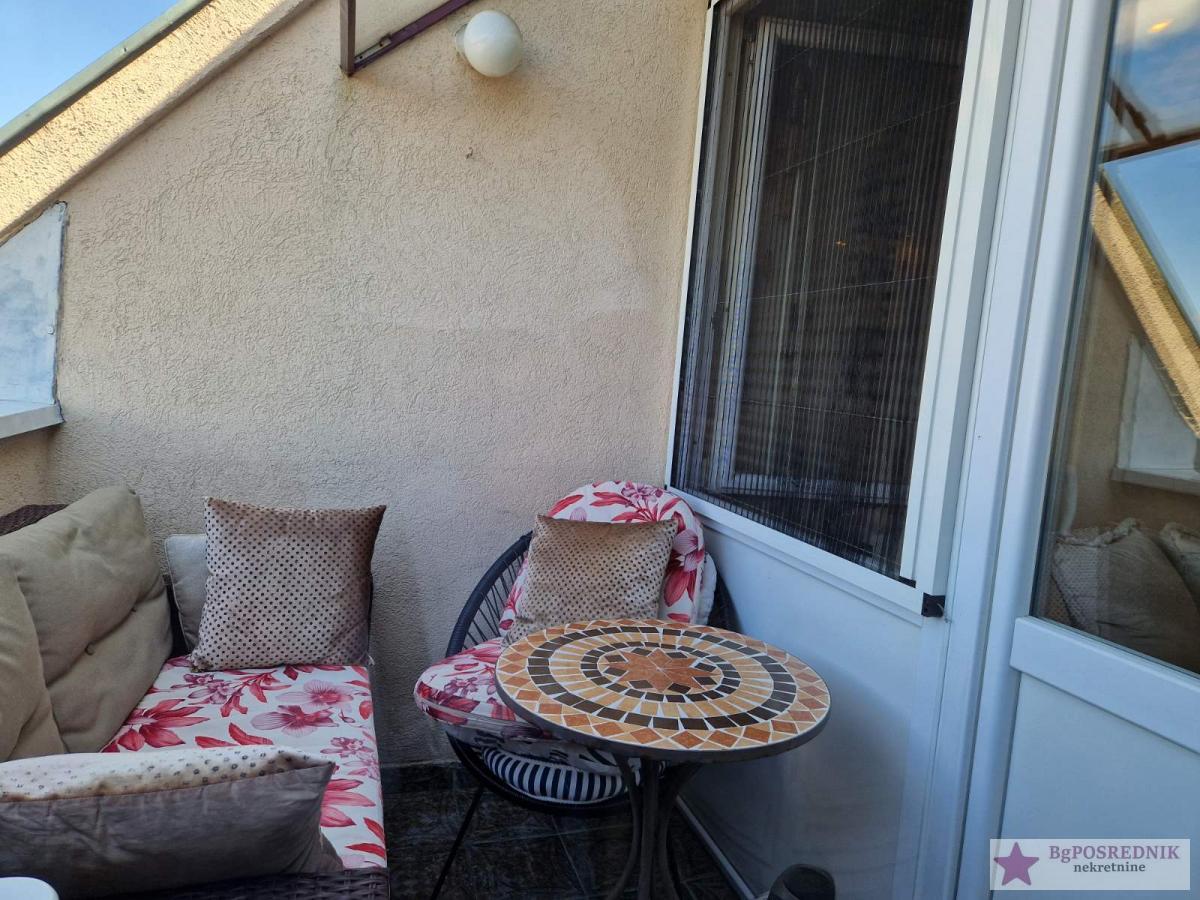 Banjica, Bulevar oslobođenja 122m2 ,3 lođe cg 11