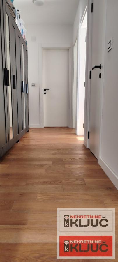 BULEVAR EVROPE, 65 m2, Trosoban, Novogradnja 10