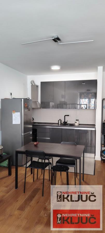 BULEVAR EVROPE, 65 m2, Trosoban, Novogradnja 3