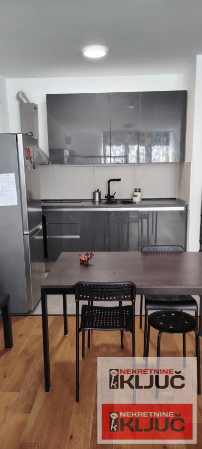 BULEVAR EVROPE, 65 m2, Trosoban, Novogradnja 4