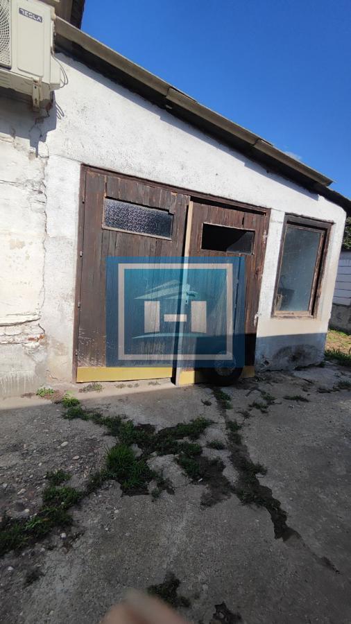 Dve kuće i garaža za renoviranje u širem centru Jagodine 7