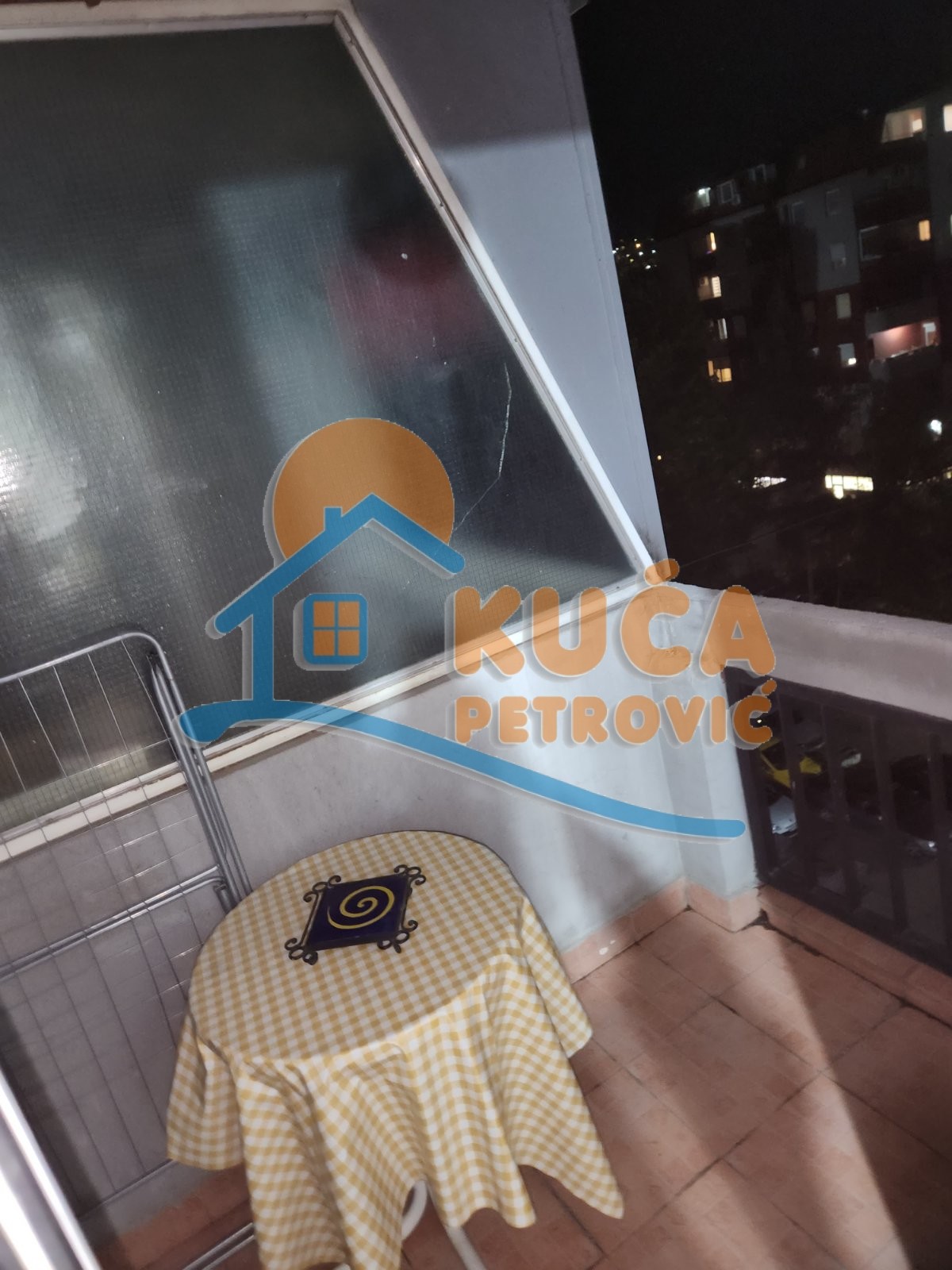 Jednosoban stan, 40 m2, Centar, Obilićev venac ID: i-05408 16