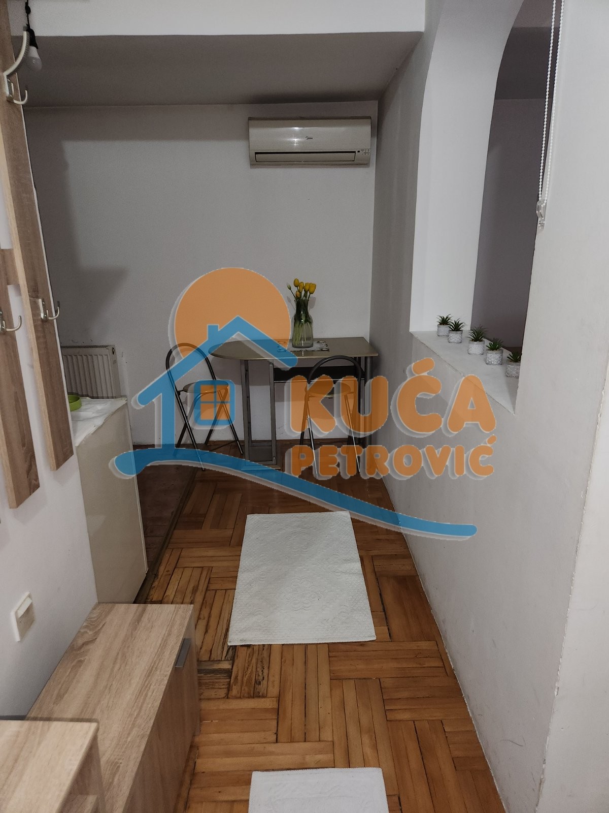 Jednosoban stan, 40 m2, Centar, Obilićev venac ID: i-05408 6