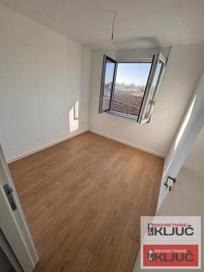 PETROVARADIN-ALIBEGOVAC, 72m2, Troiposoban, Novogradnja 15