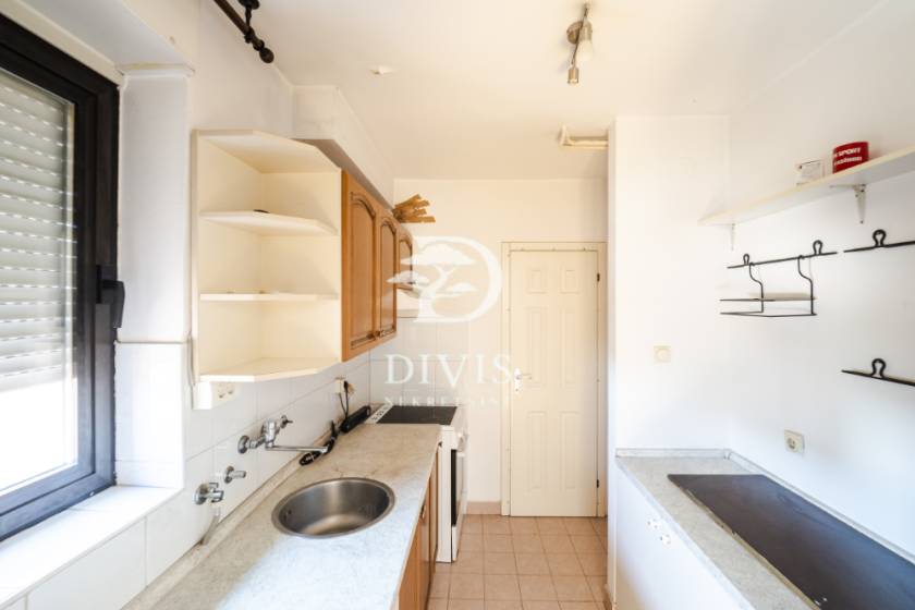 Prodajemo odličan 4 0 stan  111m2  Dositejeva  Gornji grad 5