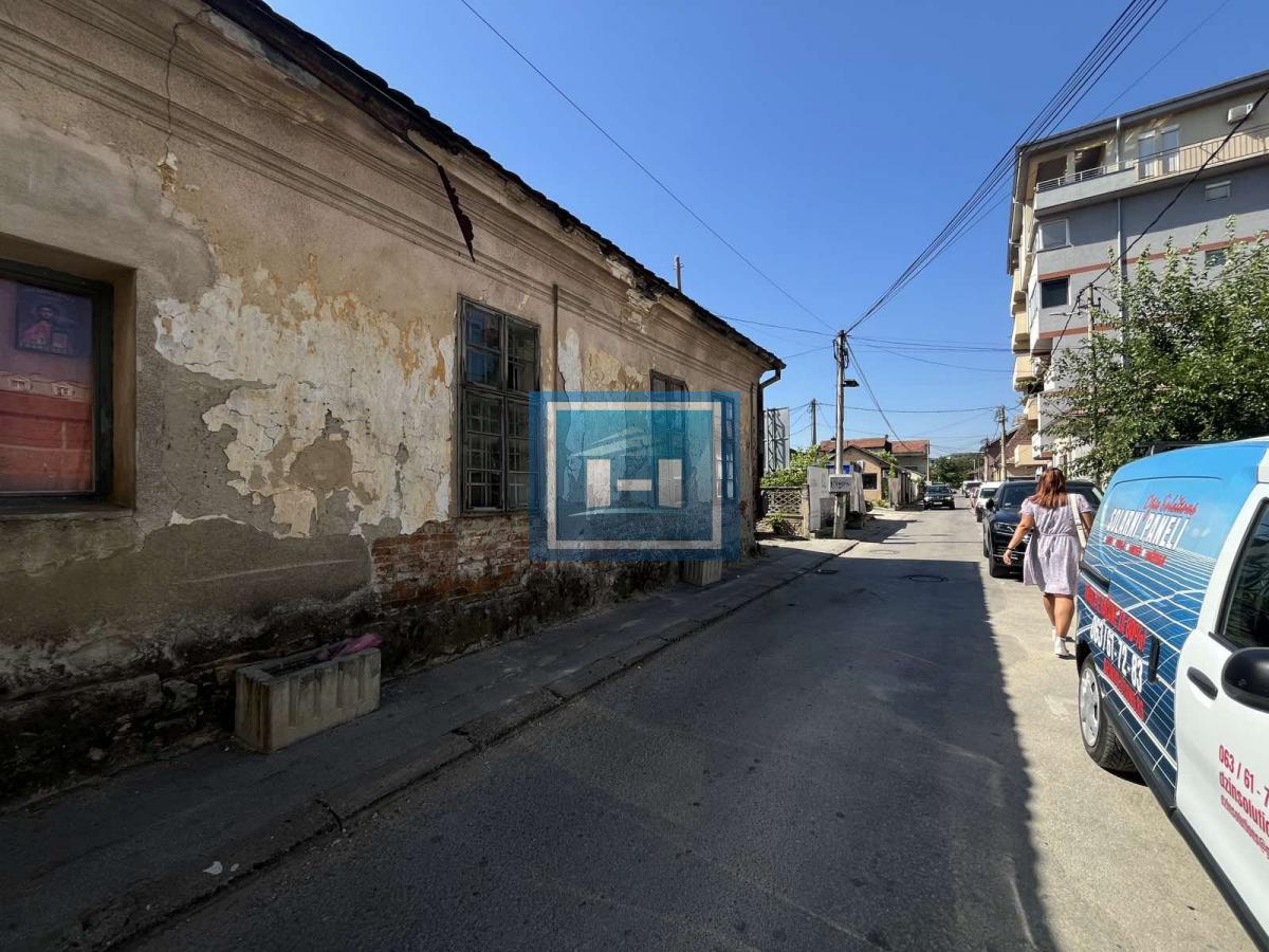 Stan u kući u centru Jagodine 1