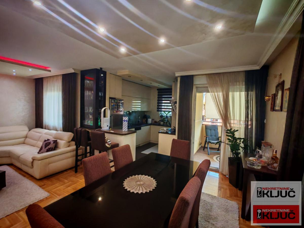 TELEP, 72m2, Trosoban, Novogradnja, Parking 1