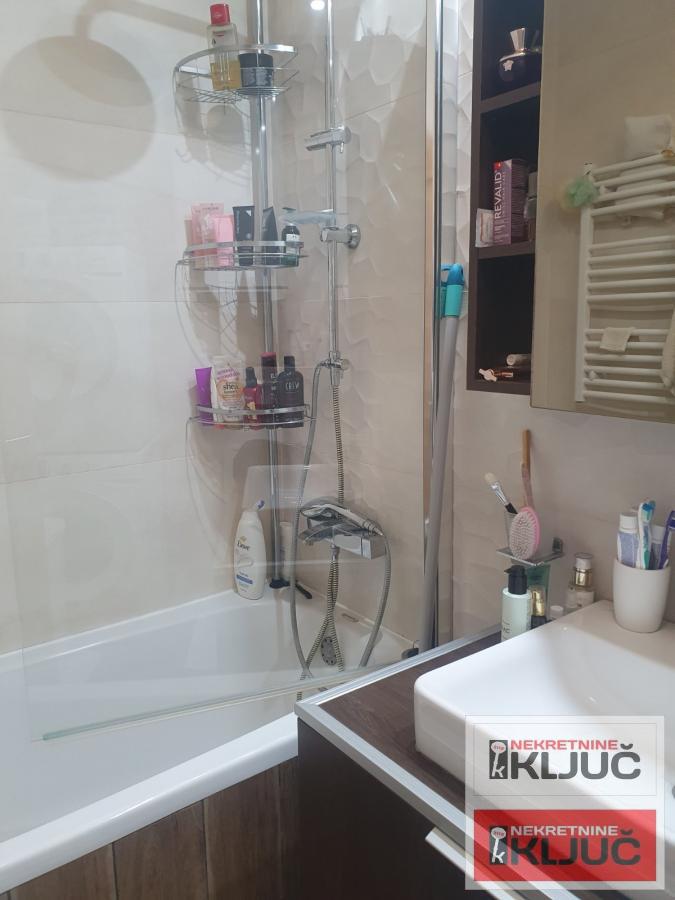 TELEP, 72m2, Trosoban, Novogradnja, Parking 13