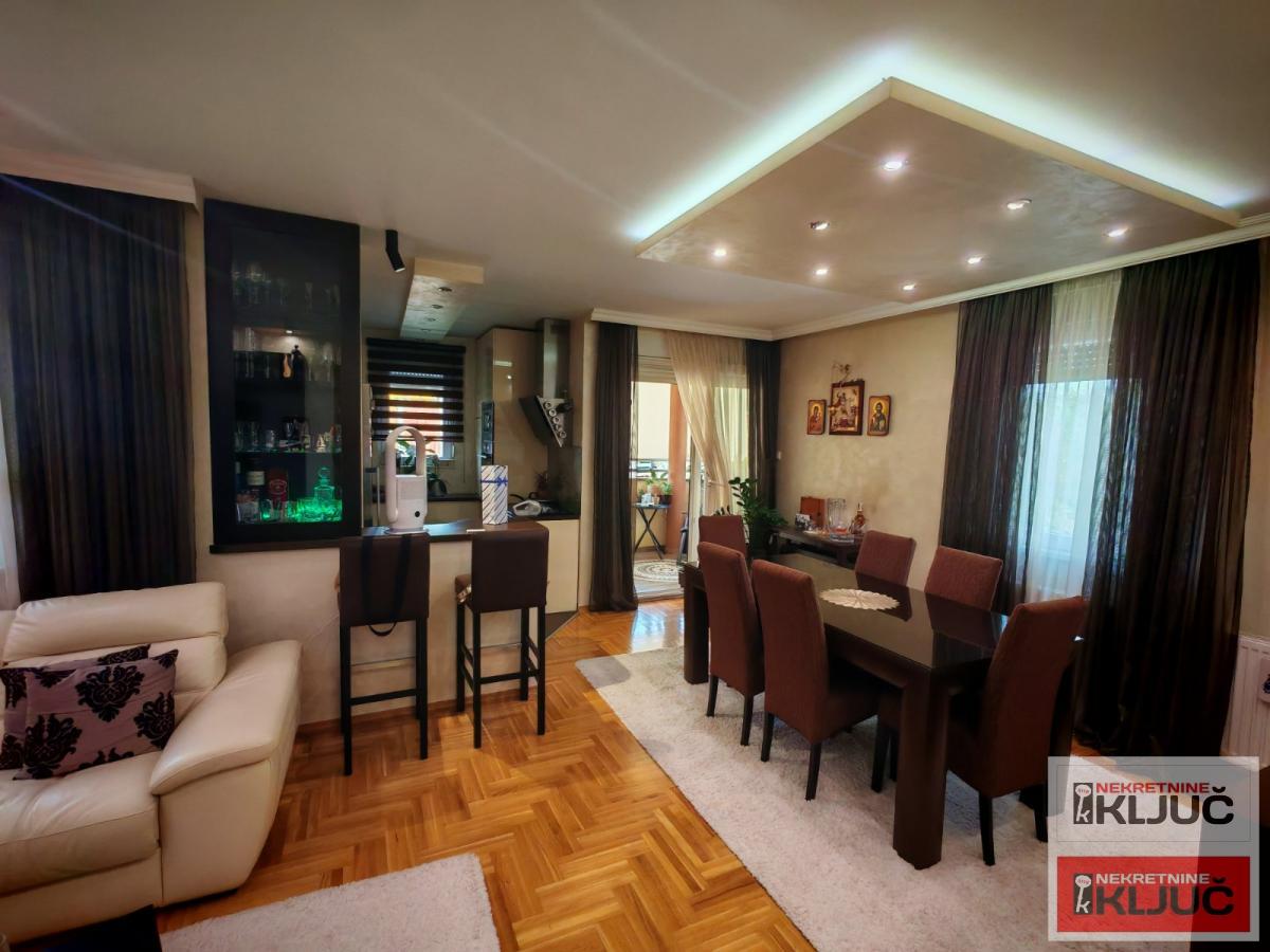 TELEP, 72m2, Trosoban, Novogradnja, Parking 2