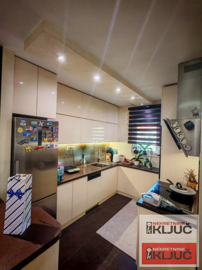 TELEP, 72m2, Trosoban, Novogradnja, Parking 6