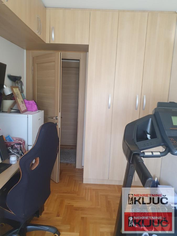 TELEP, 72m2, Trosoban, Novogradnja, Parking 7