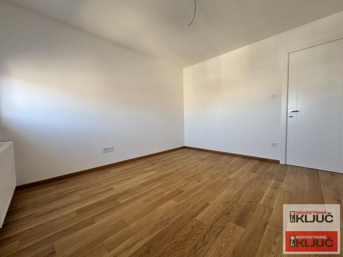 BULEVAR EVROPE, 59m2, Trosoban, Neuseljavan 6