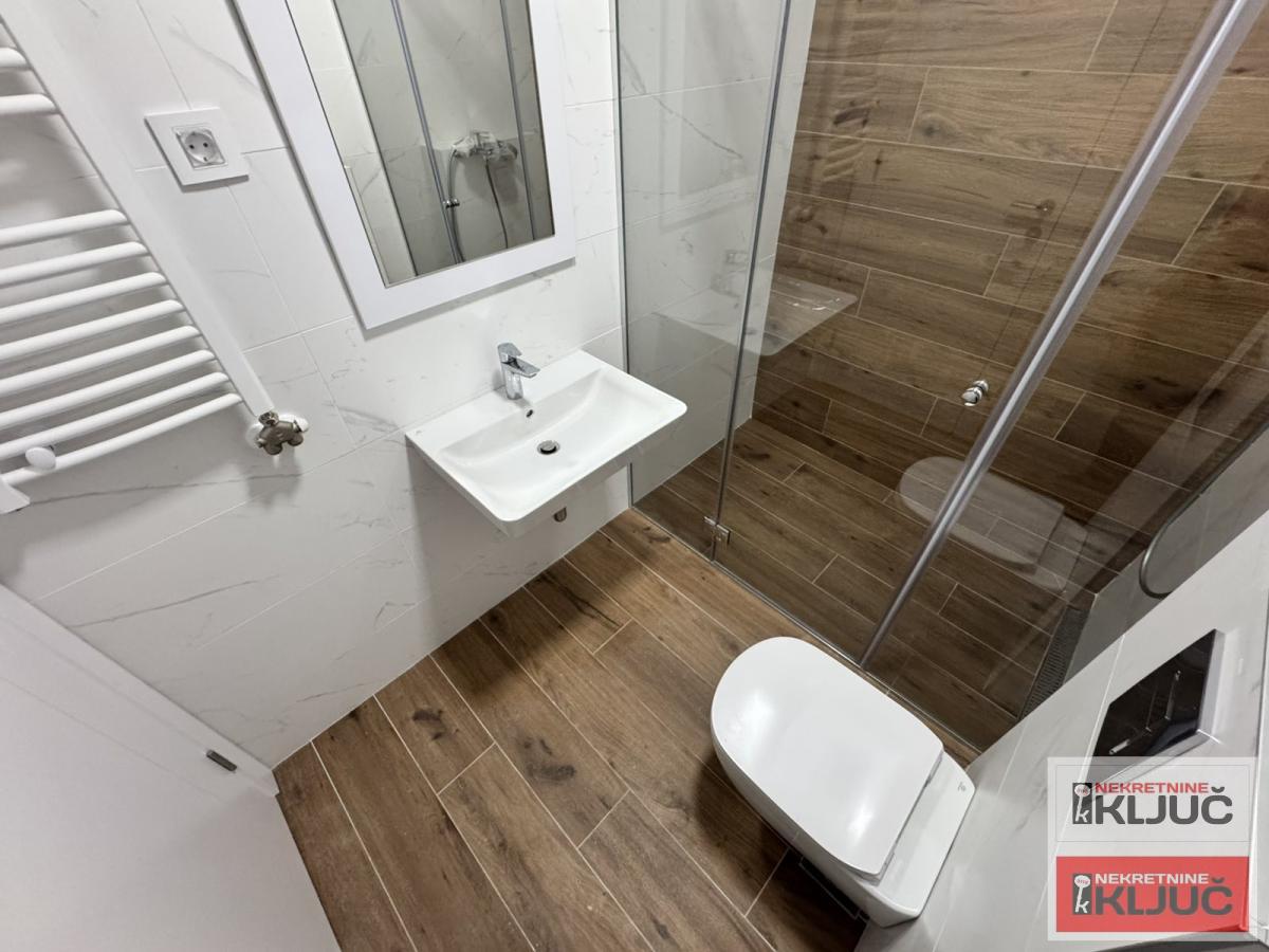 BULEVAR EVROPE, 59m2, Trosoban, Neuseljavan 7