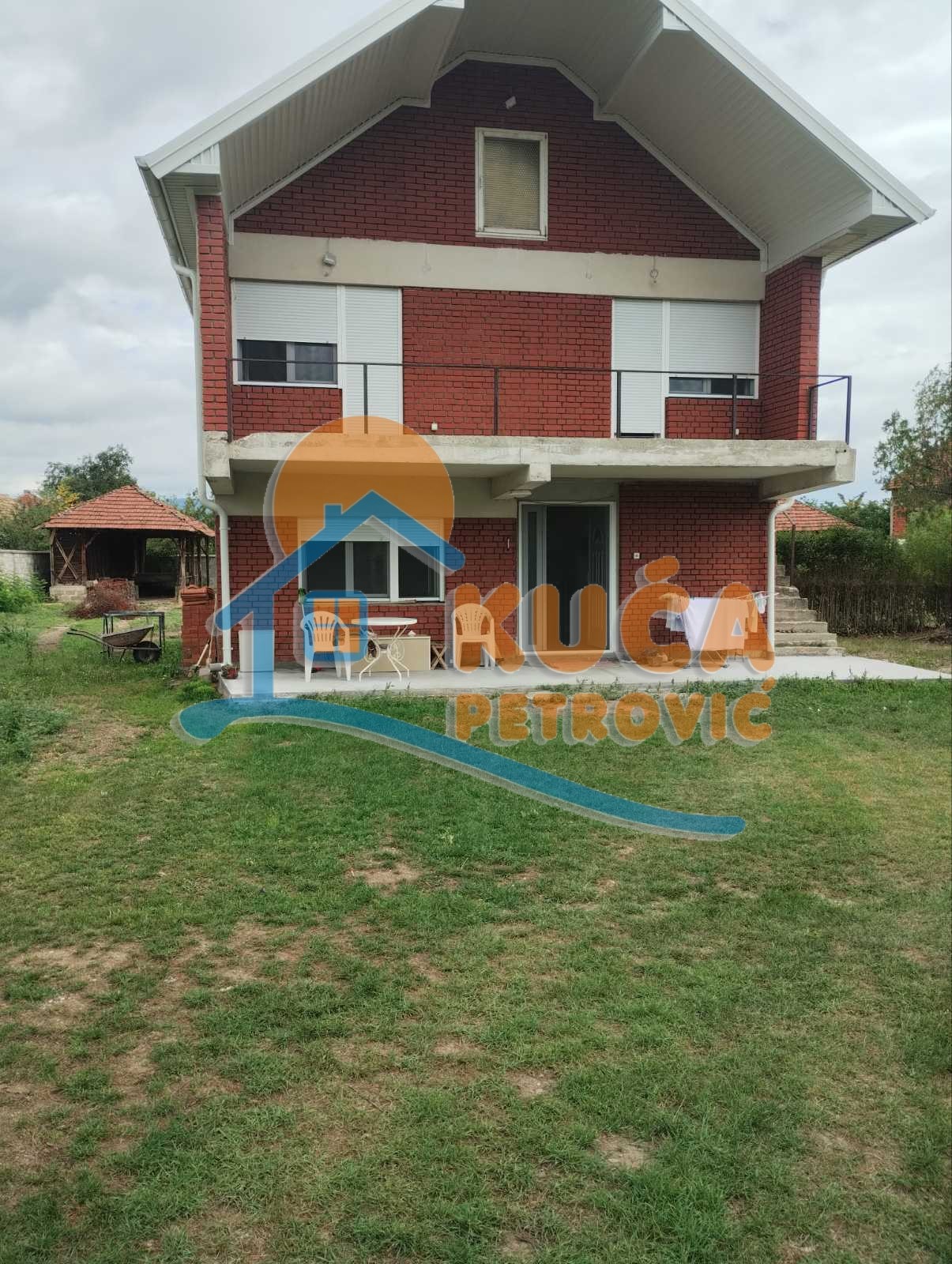 četvorosobna kuća, 138 m2, Doljevac ID: p-014875 1