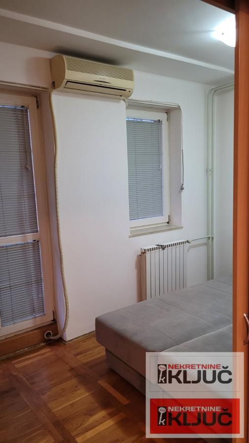 FUTOŠKA PIJACA, 38m2, Jednoiposoban, Namešten 2