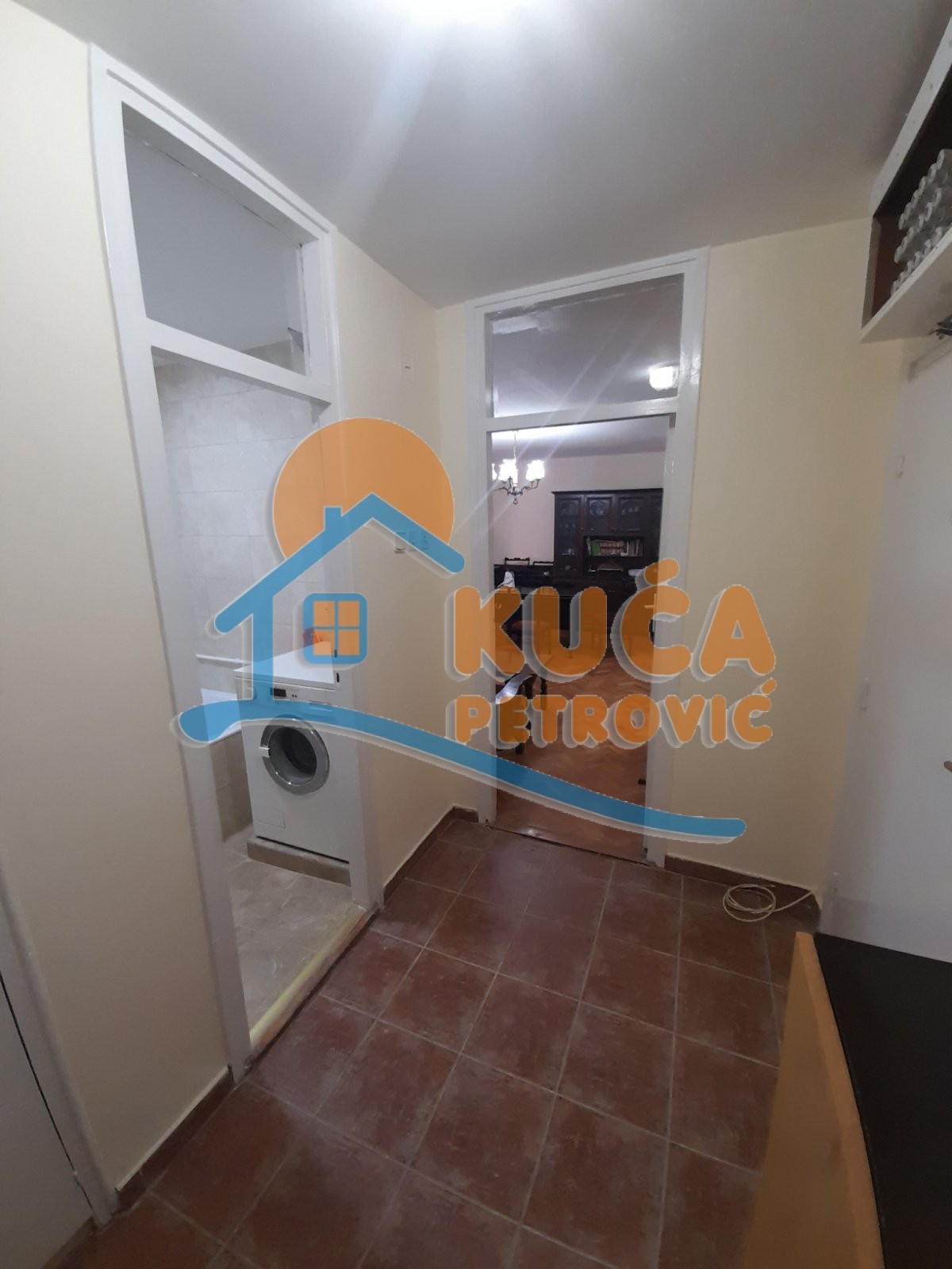 Jednosoban stan, 45 m2, Centar, Strahinjića Bana ID: i-05926 9