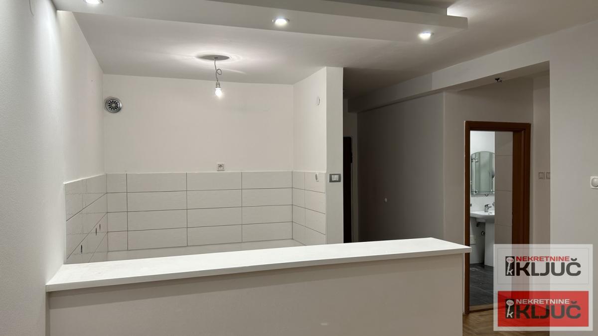 KOD MASTER CENTRA, 54m2, Dvosoban, Renoviran 3