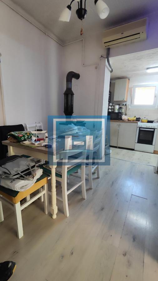 Kuća na  gradskoj lokaciji u bizini aqva Parka na 100 metara od Aqva Parka 20