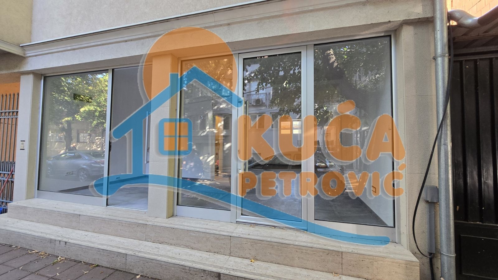 Lokal, 40 m2, Centar, Lole Ribara ID: i-014894 7