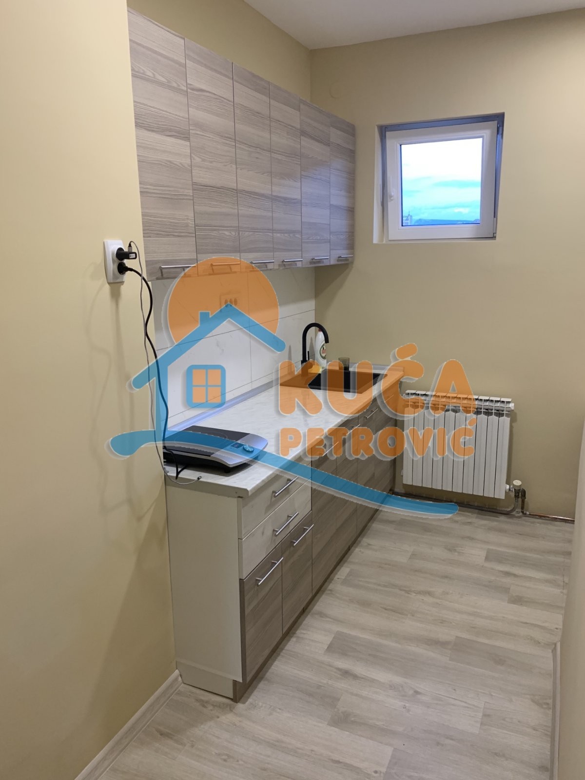 Lokal, 72 m2, Centar, Obrenovićeva ID: i-03005 5