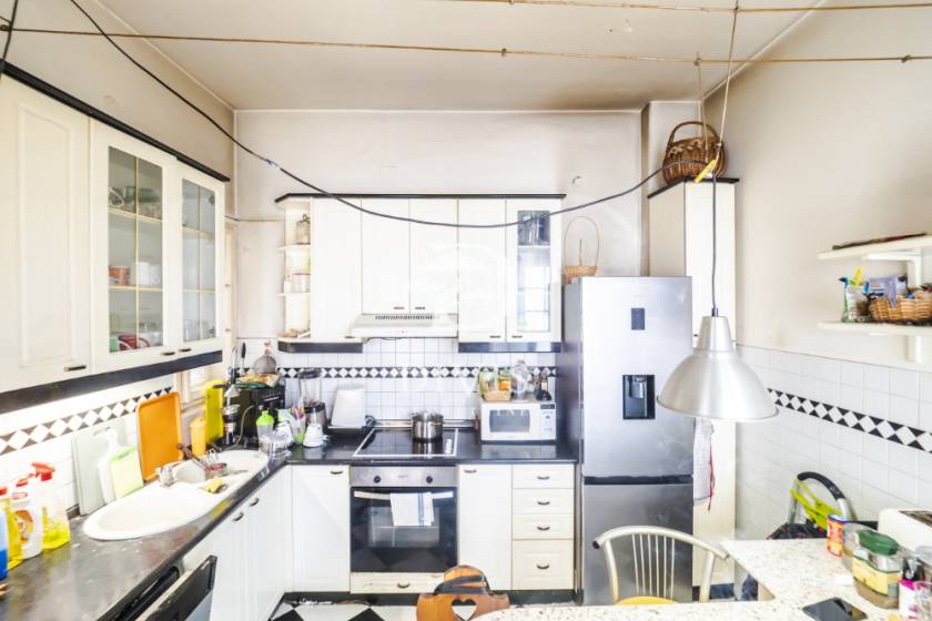 Prodajemo odličan 5 0 stan  130m2  Strahinjića Bana 3