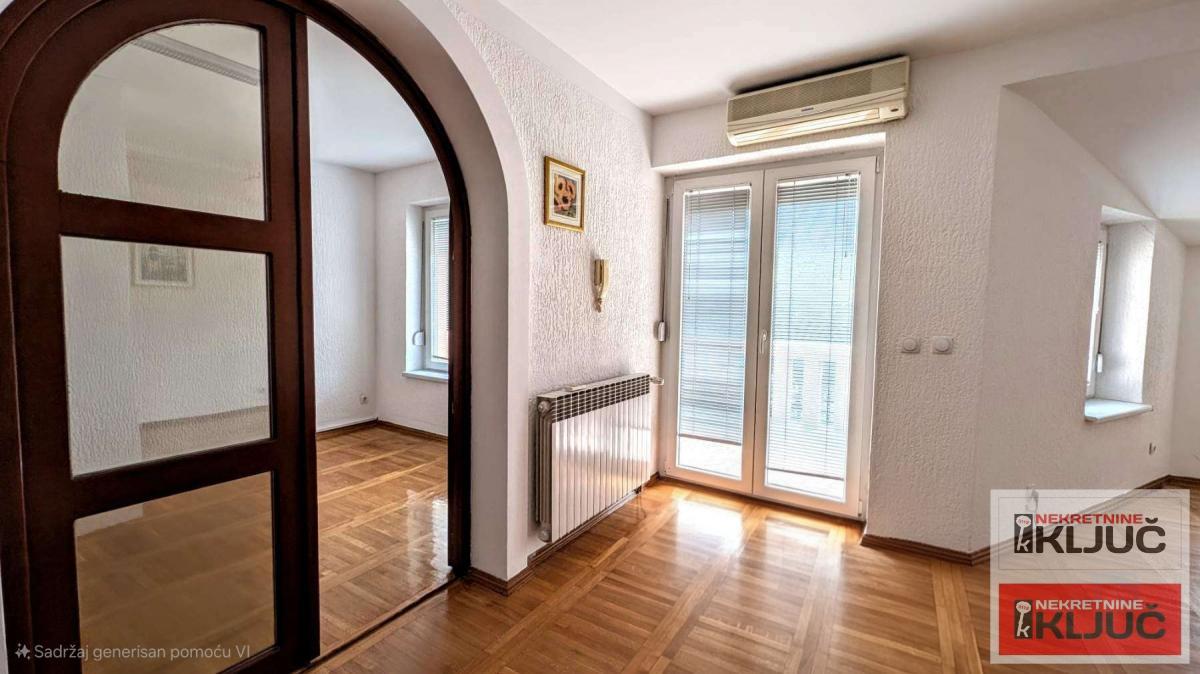 SALAJKA IZDAJE SE KUĆA ZA POSLOVNO-STAMBENE DELATNOSTI 9