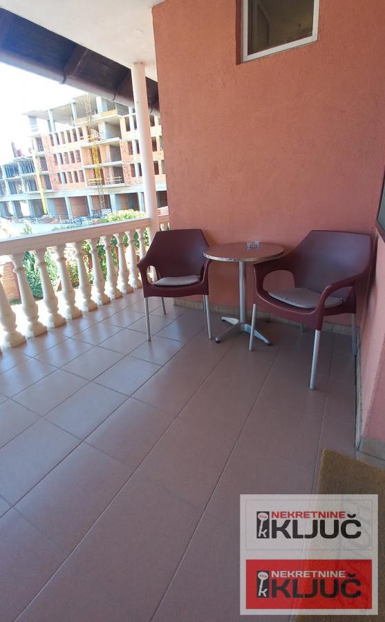 SR.KAMENICA-MIŠELUK IZDAJE SE JEDNOIPOSOBAN STAN NA SPRATU KUĆE 7