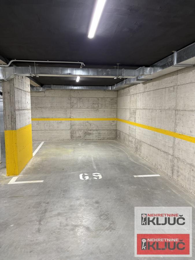 TELEP IZDAJE SE JEDNOIPOSOBAN MODERNO OPREMLJEN STAN 10