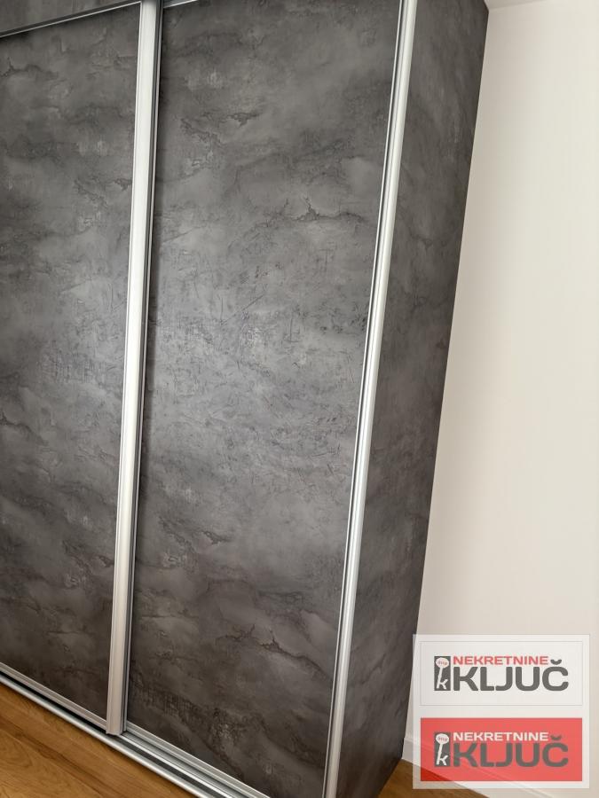 TELEP IZDAJE SE JEDNOIPOSOBAN MODERNO OPREMLJEN STAN 2