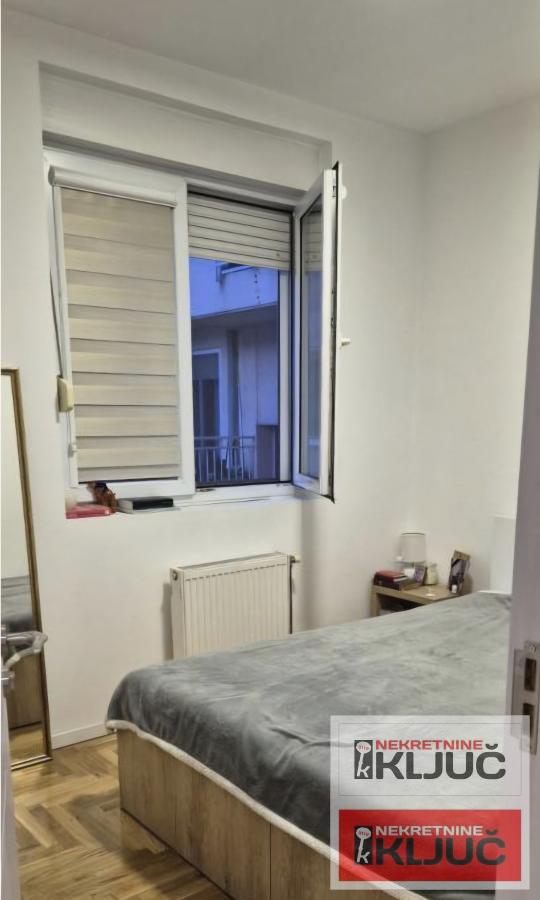 BULEVAR EVROPE, 53m2, Dvoiposoban, Namešten, Hitno 7