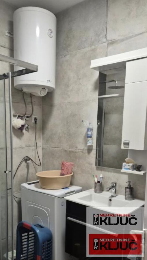 BULEVAR EVROPE, 53m2, Dvoiposoban, Namešten, Hitno 9