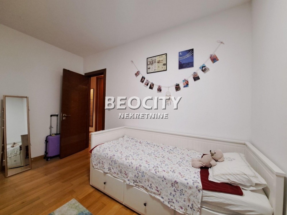 četvorosoban stan, 87 m2, Vračar ID: 112021 11