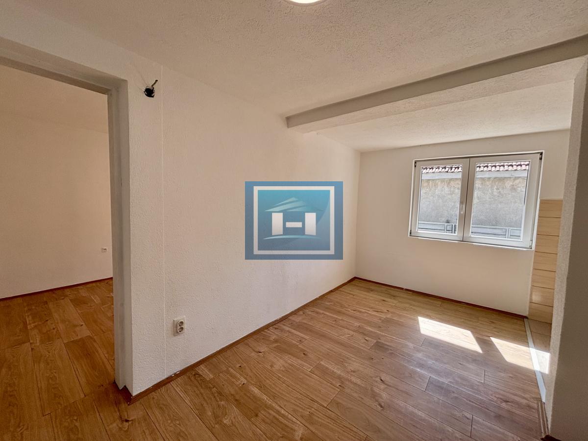 Nova prizemna kuća na mirnoj lokaciji 11