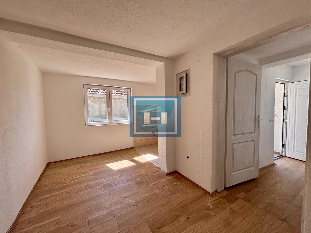 Nova prizemna kuća na mirnoj lokaciji 12