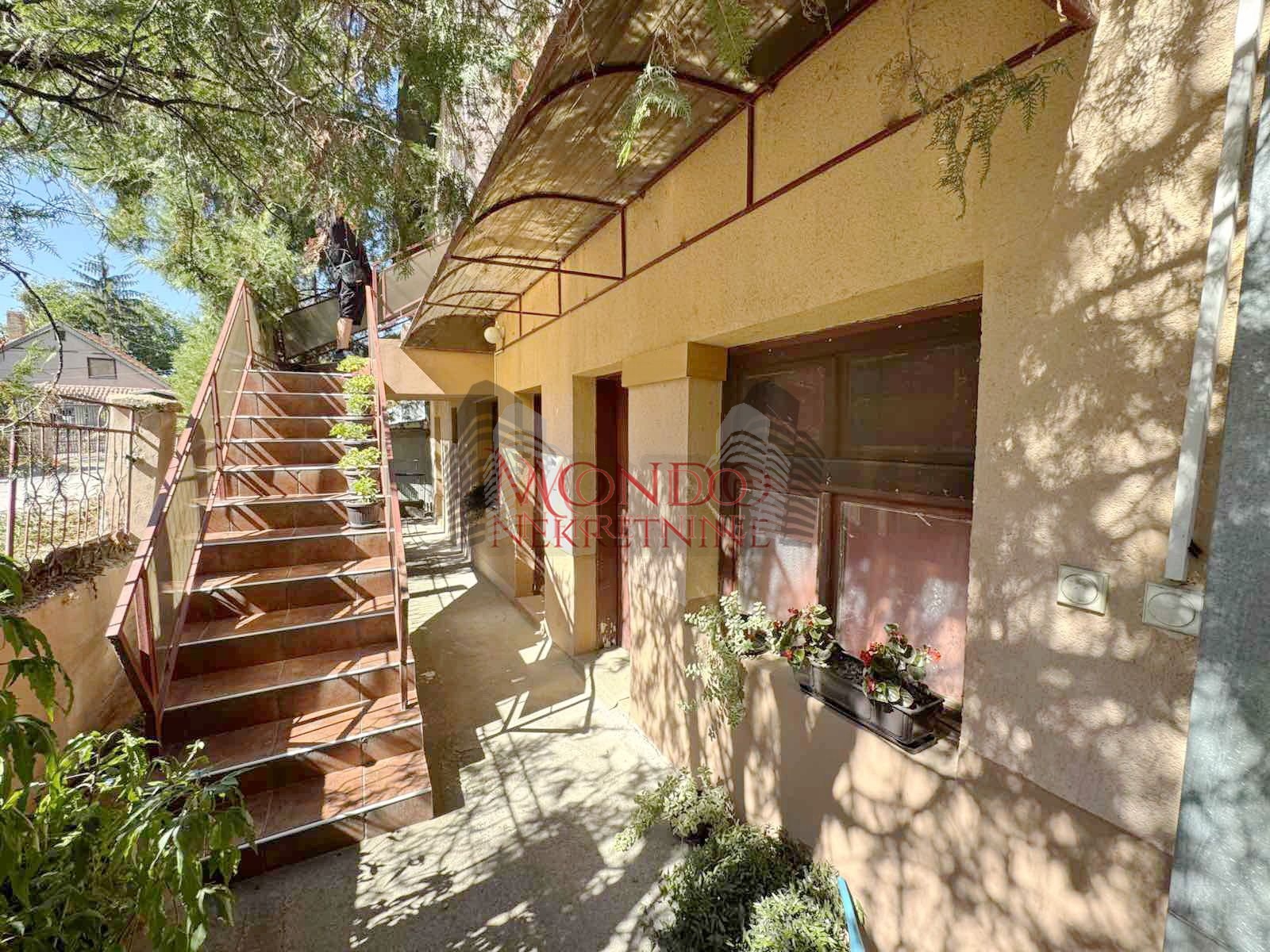 Kuca u Niskoj Banji iznad setalista 3