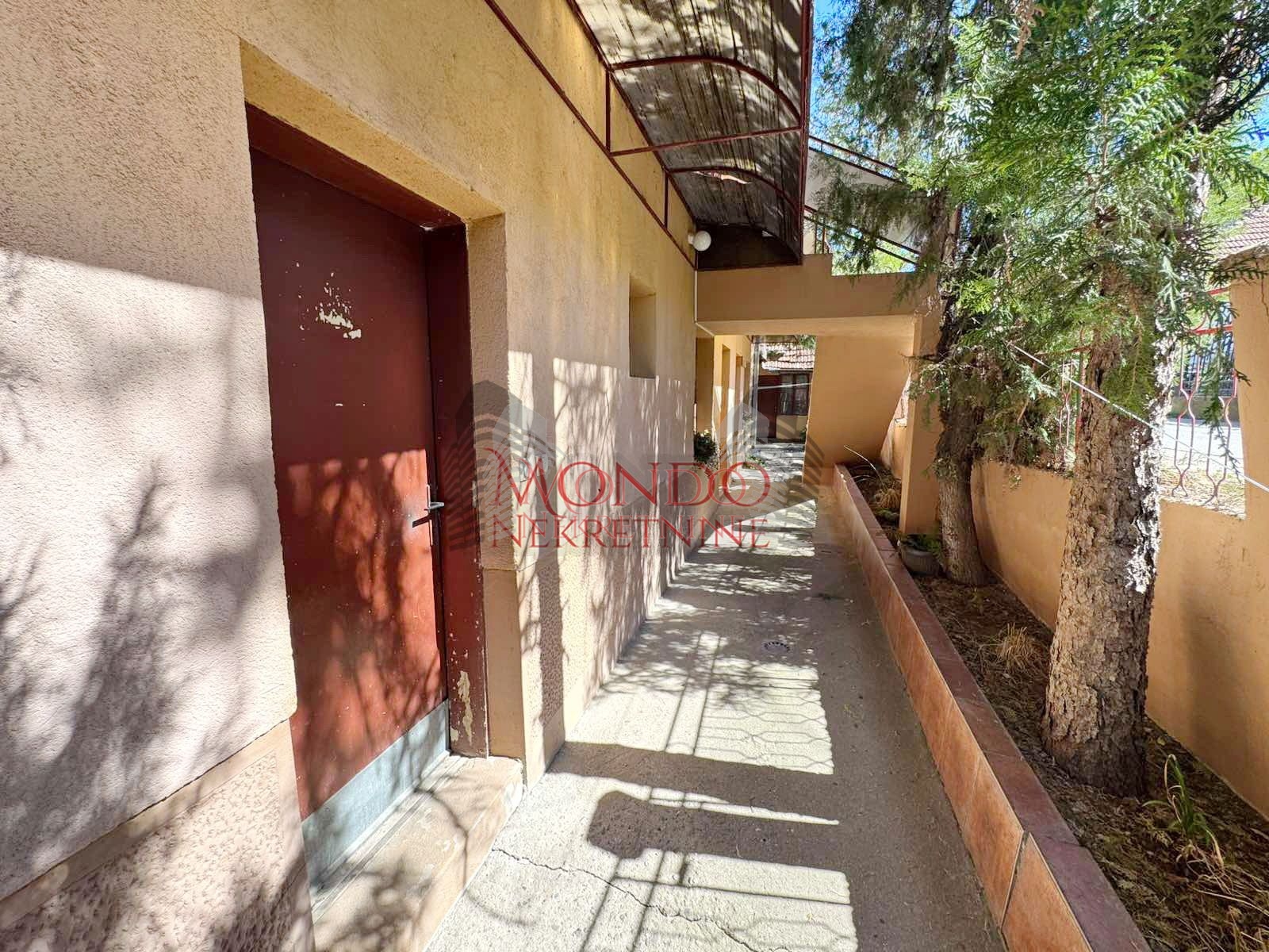 Kuca u Niskoj Banji iznad setalista 4