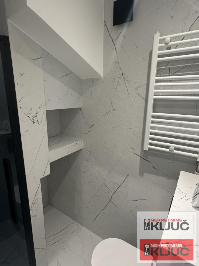 ŽELEZNIČKA STANICA, 91m2, Četvorosoban-Duplex, Renoviran 16