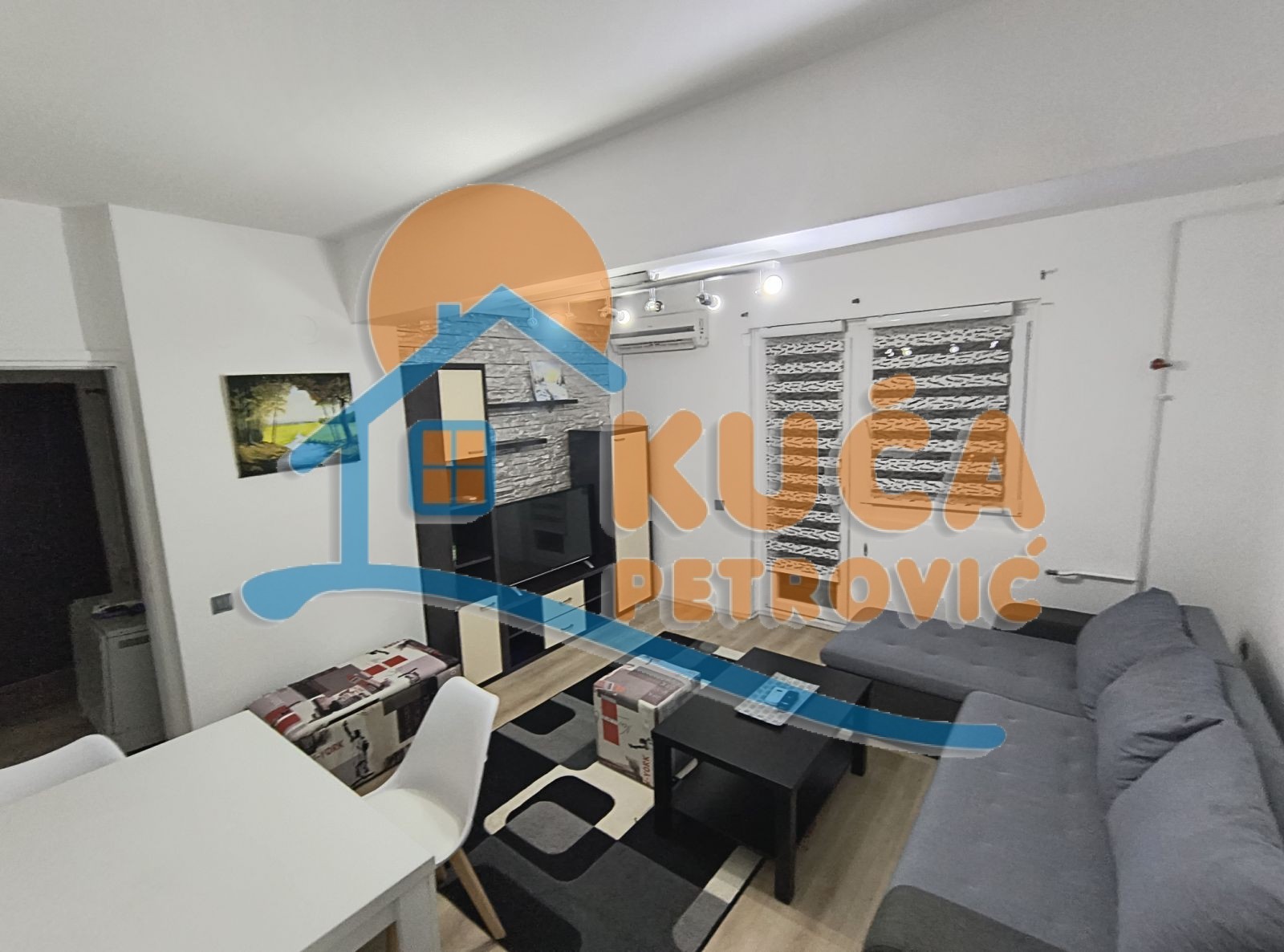 Dvosoban stan, 45 m2, Čair, Cara Dušana ID: i-014920 1